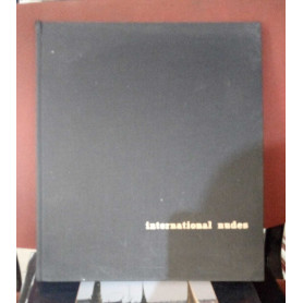 Akt international. International nudes. Bilingue francese e inglese.