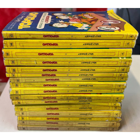 Lotto 17 fumetti Topolino (numeri vari in descrizione).