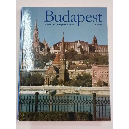 Budapest. Album di 93 fotografie a colori