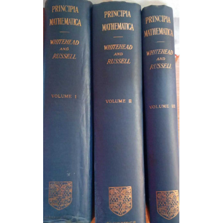 Principia Mathematica (tre volumi)