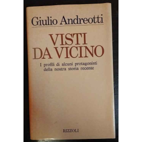 Visti da vicino